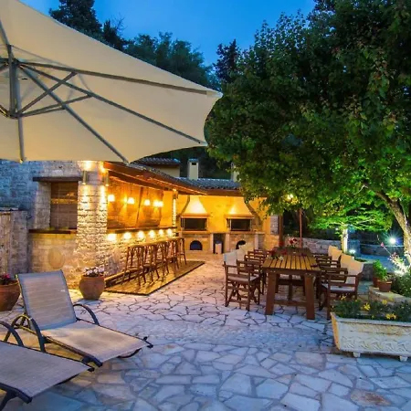 Andrikos A Holiday home Kalodhikatika